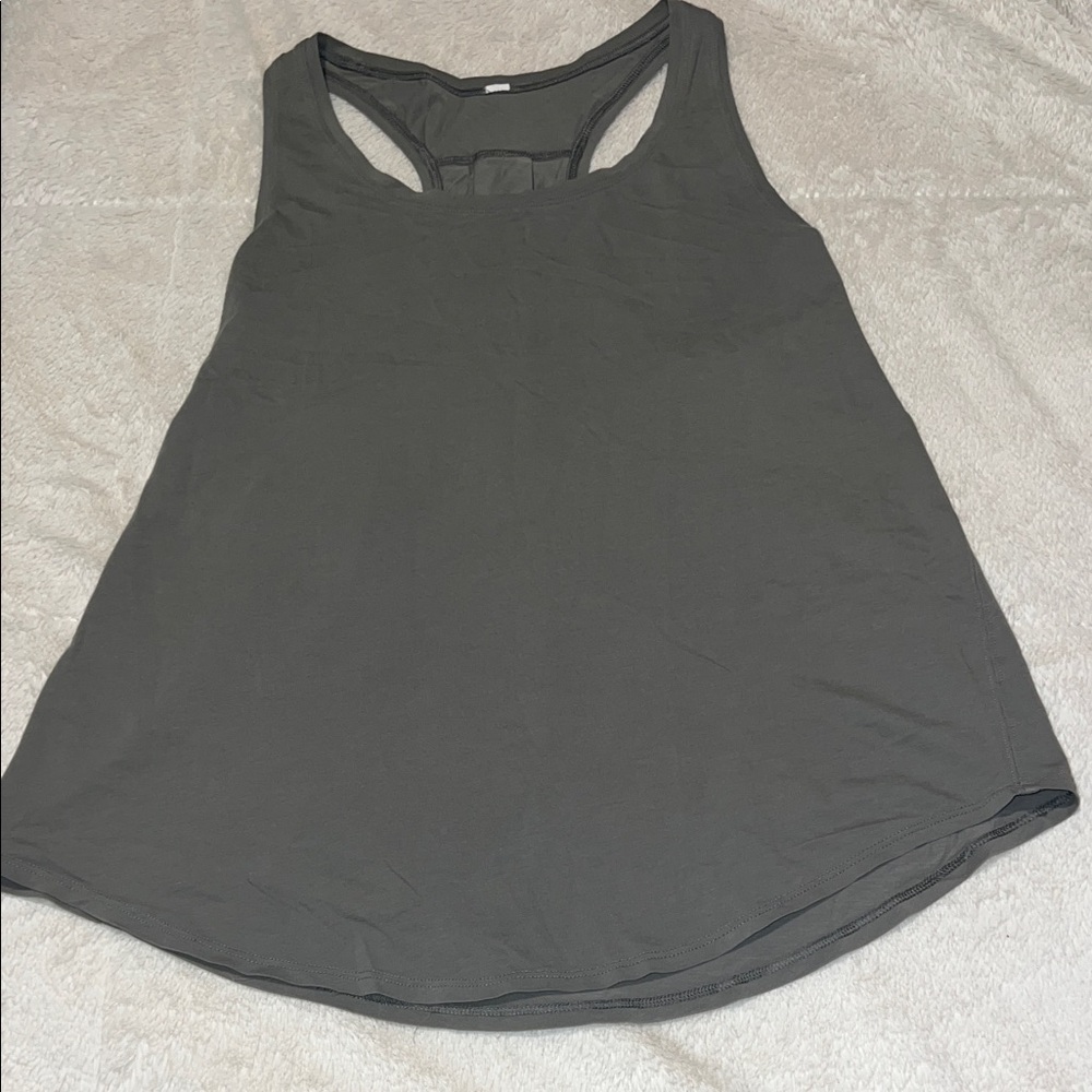 Lululemon love pleated tank